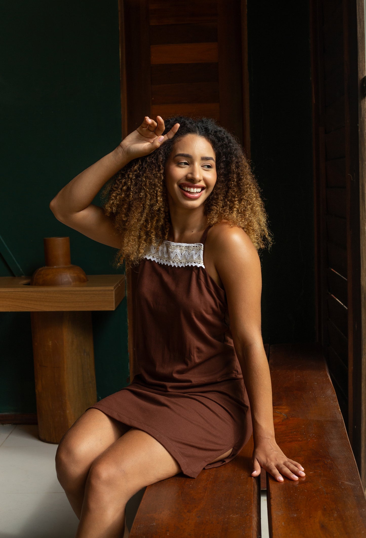 Camisola Feminina em Algodão Orgânico com Renda Natural Memória da Pele – Cora Íntima