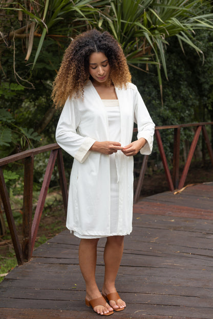 Robe Feminino Calmaria em Algodão Orgânico com Renda Natural – Cora Íntima